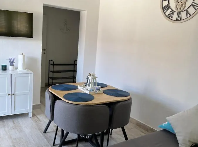 Be At Peace * Τρογκίρ