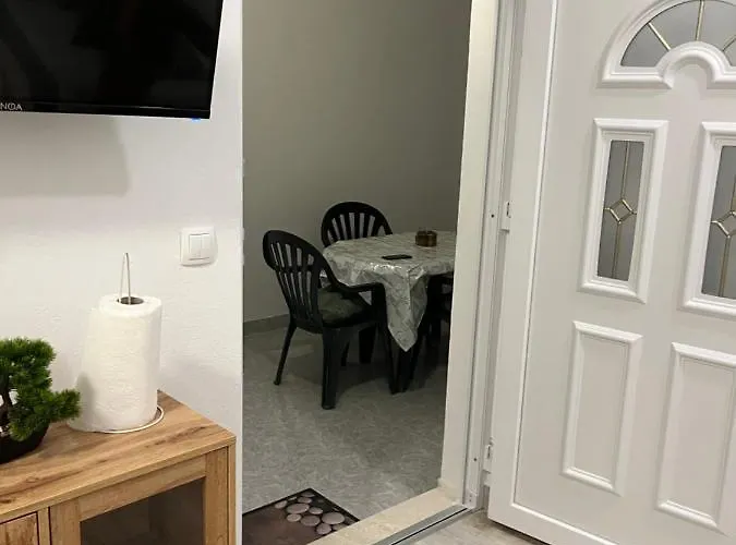 Be At Peace Τρογκίρ