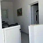 Be At Peace Apartment *