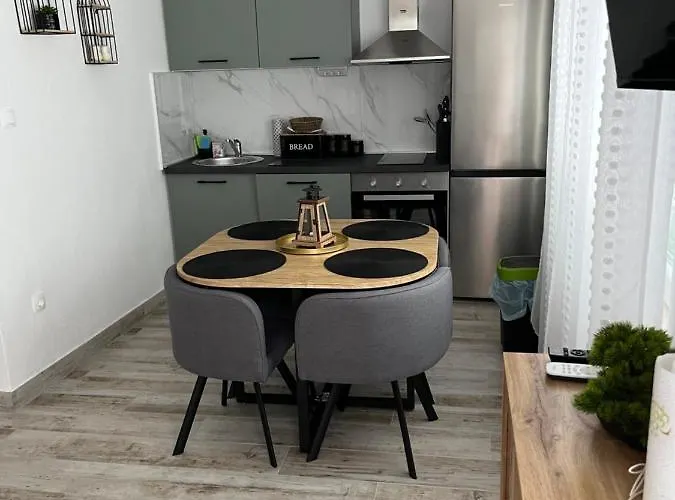 Be At Peace Apartment *