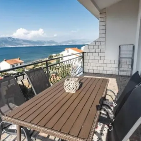 Be At Peace Apartamento Trogir